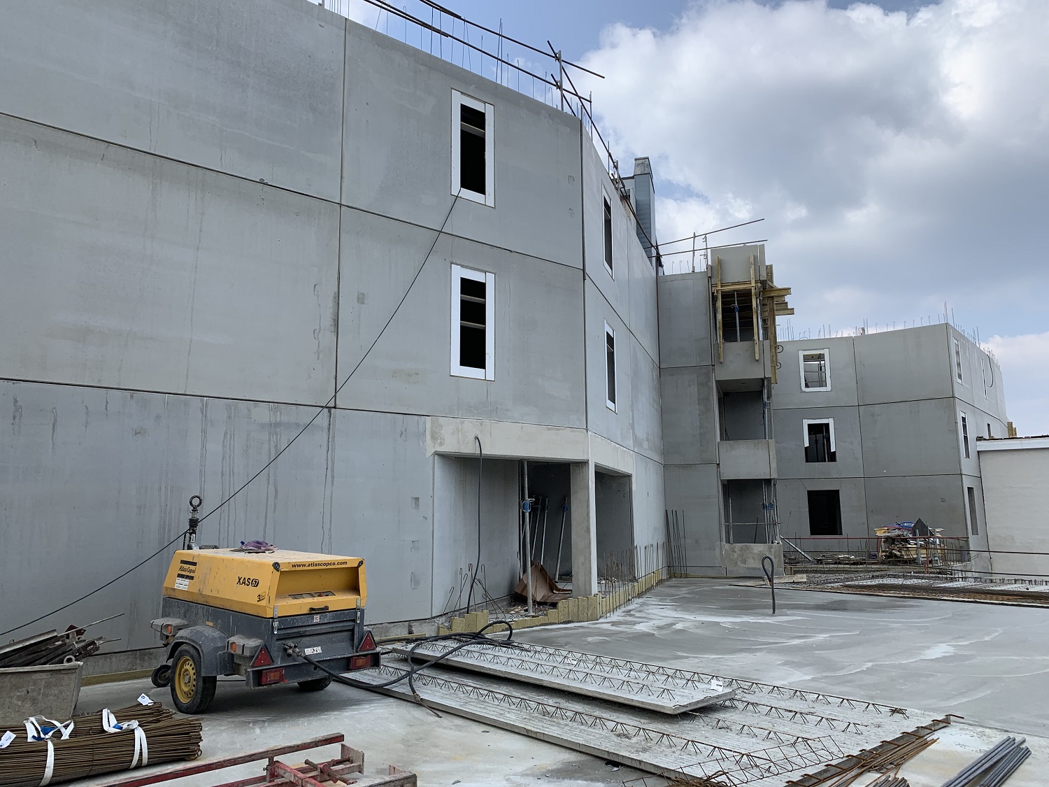 05-04-2019-Façade-EST-Elévation-du-3ème-étage-en-cours