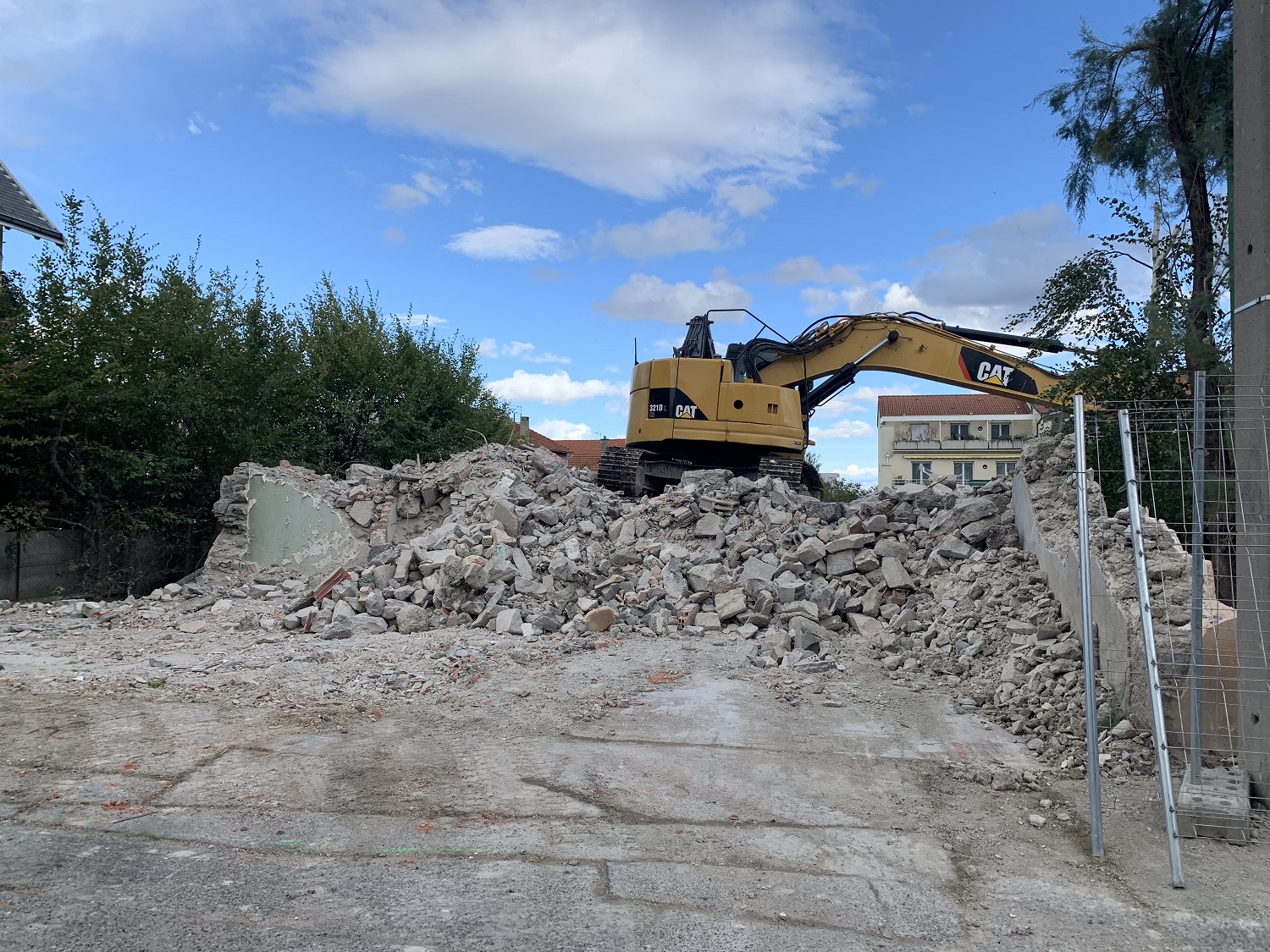 24-10-2019 - Démolition en cours 3