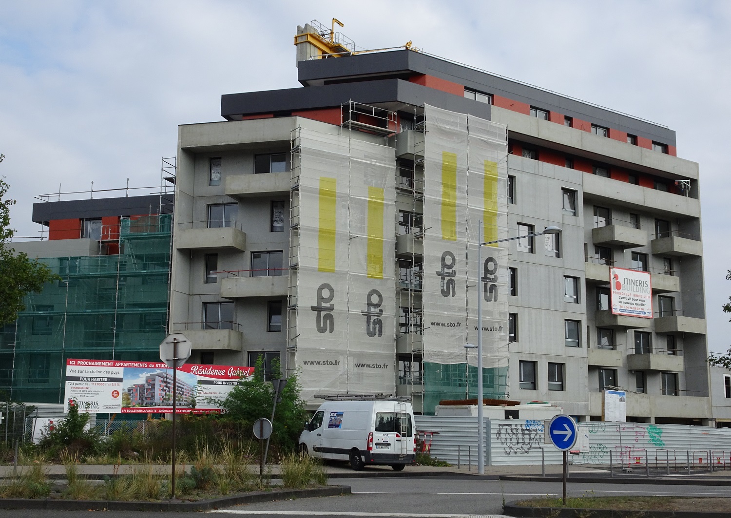 30-08-2019-Finitions-murs-extérieurs-en-cours-4