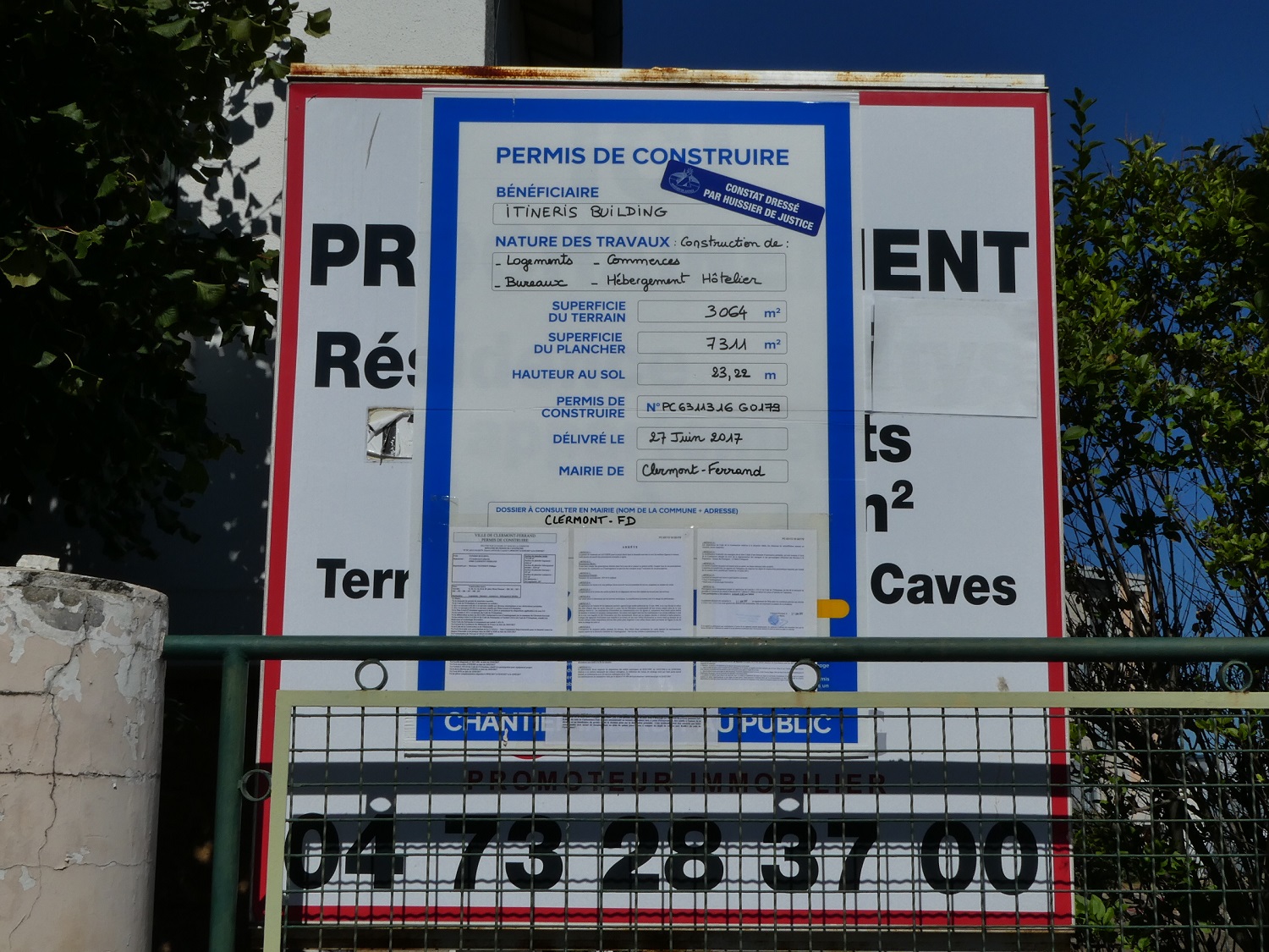 Affichage-réglementaire-du-permis-de-construire-du-27-juiin-2017