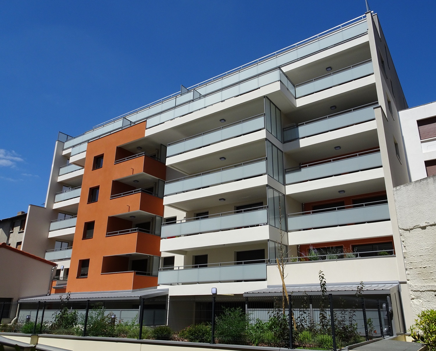 02-08-2018 - Façade sur cour