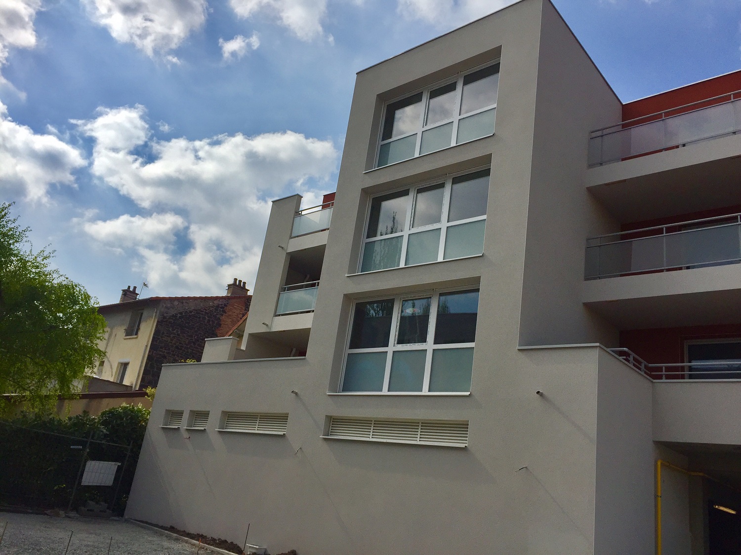 20-04-2017 - Façades et gardes corps achevés