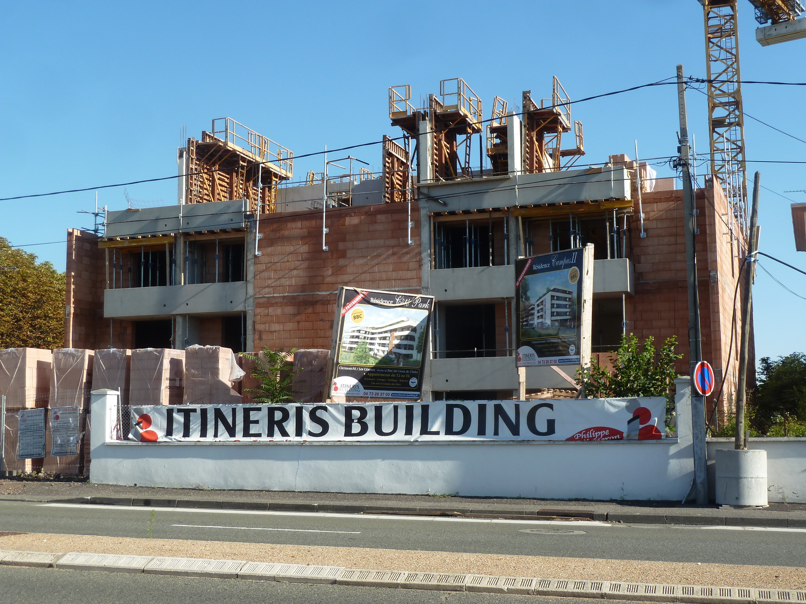 09/08/2013 - Murs du 3ème Etage