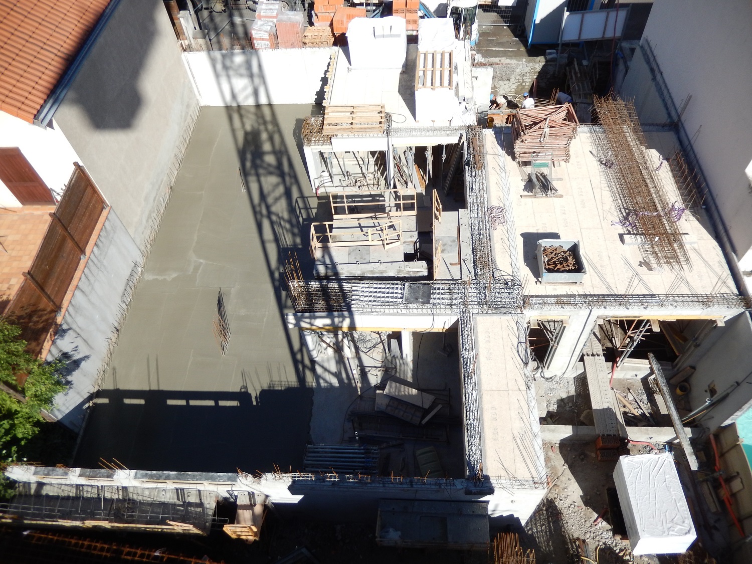 07-09-2016 - Dalle sous-sol achevée - Élévation sous-sol en cours