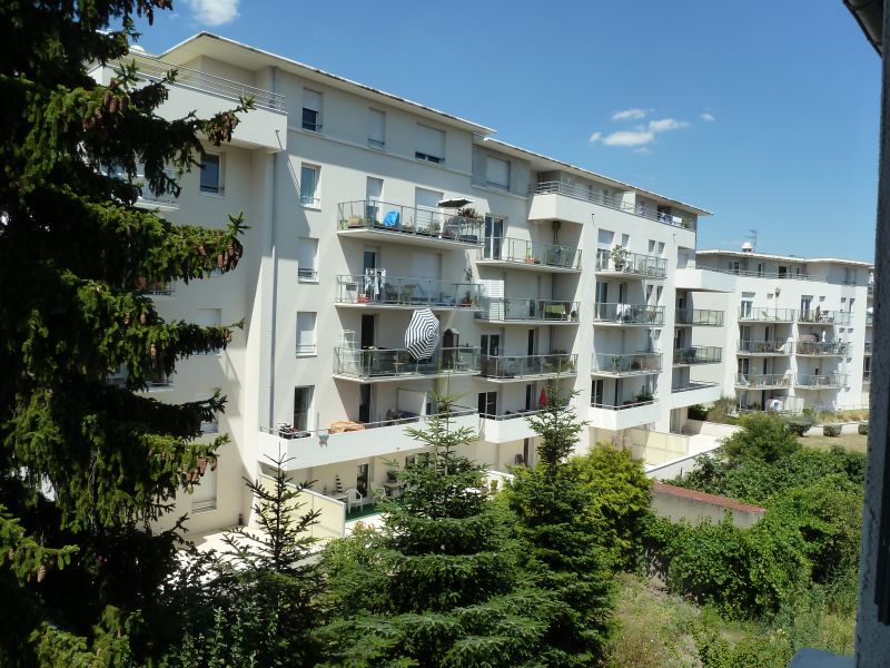 Résidence voisine côté Clermont 3