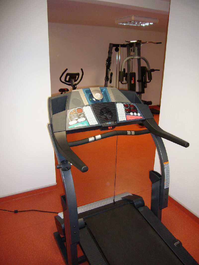 29/10/2009 - Sauna et salle de Fitness bâtiment B