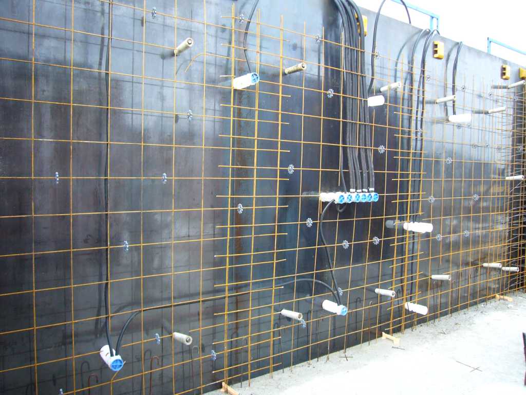 30/11/2007 - Mur 3e étage avant coulage du béton