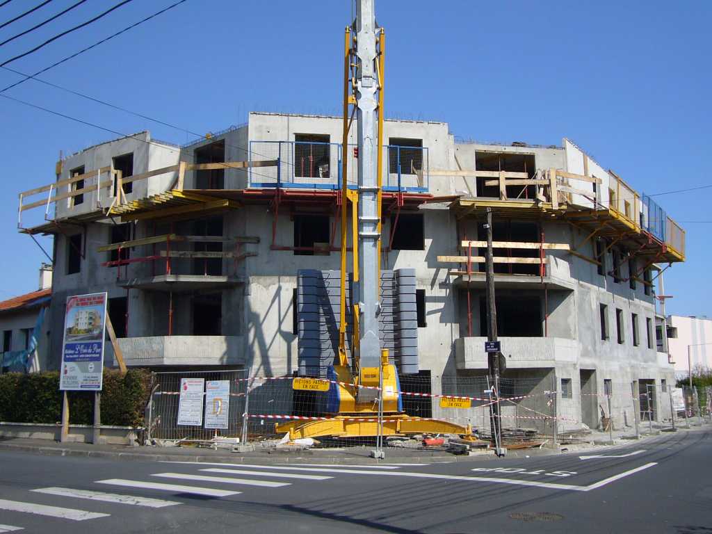 05/04/2008 - Murs 3ème étage