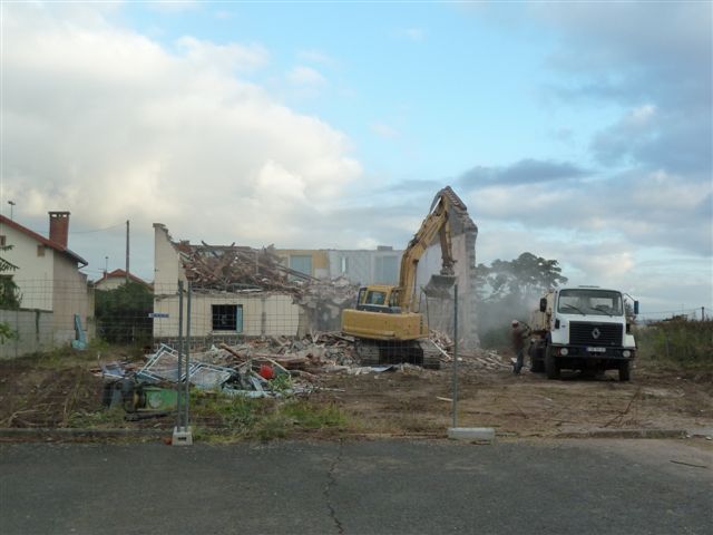 04/10//2011 - Démolition