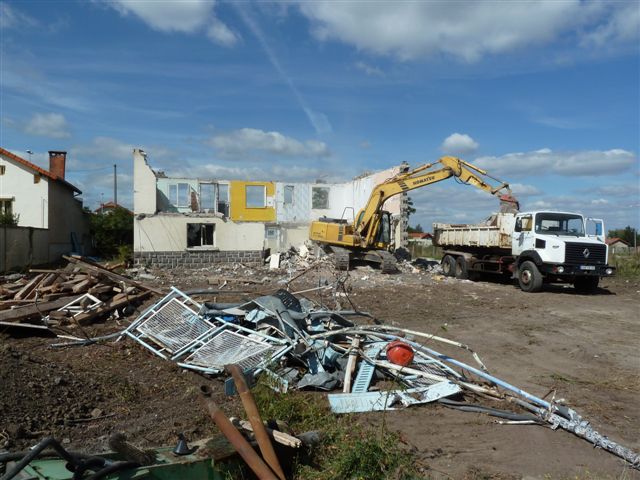 04/10/2011 - Démolition