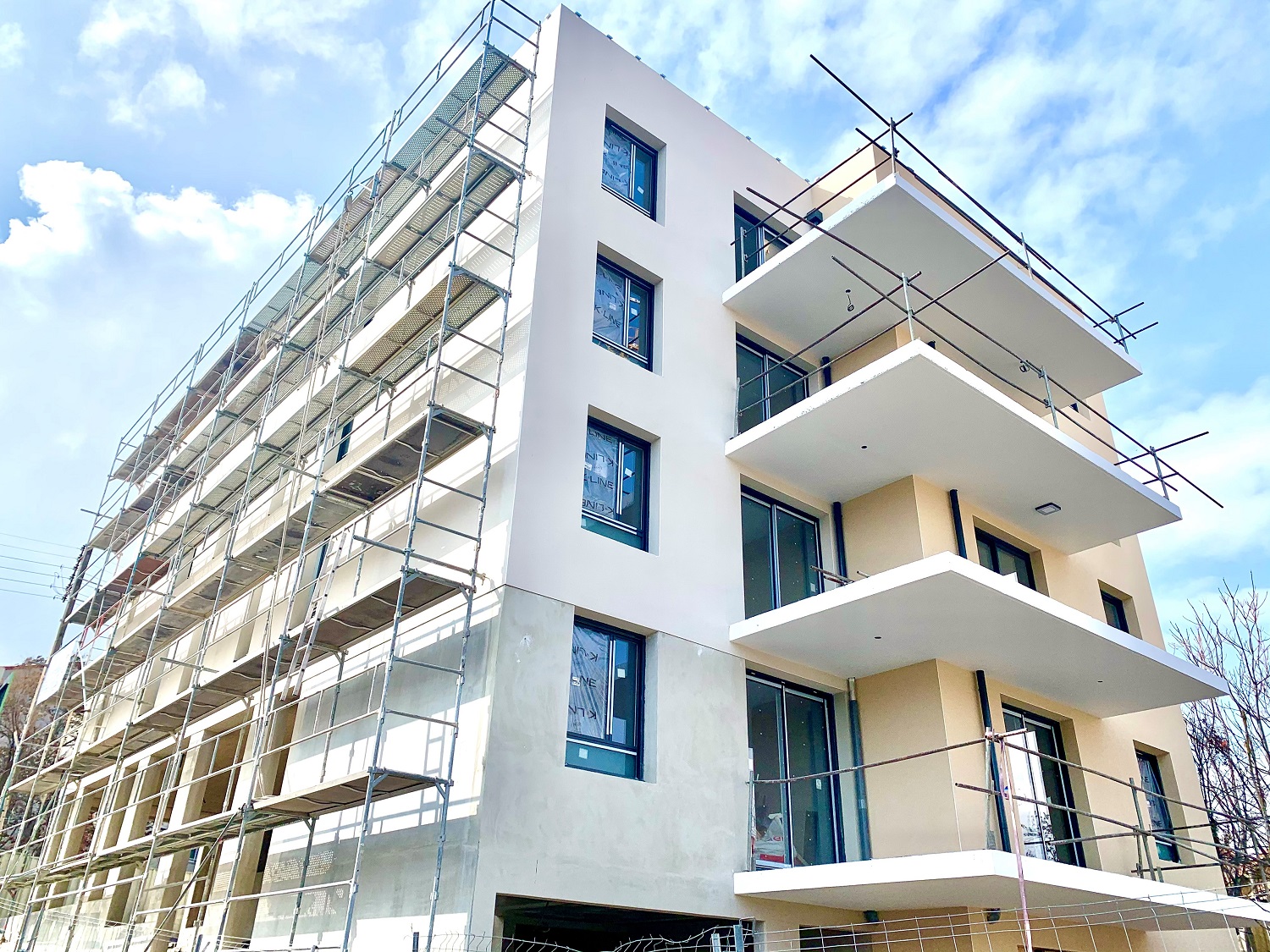 08-03-2021 - Façades Sud Est en cours