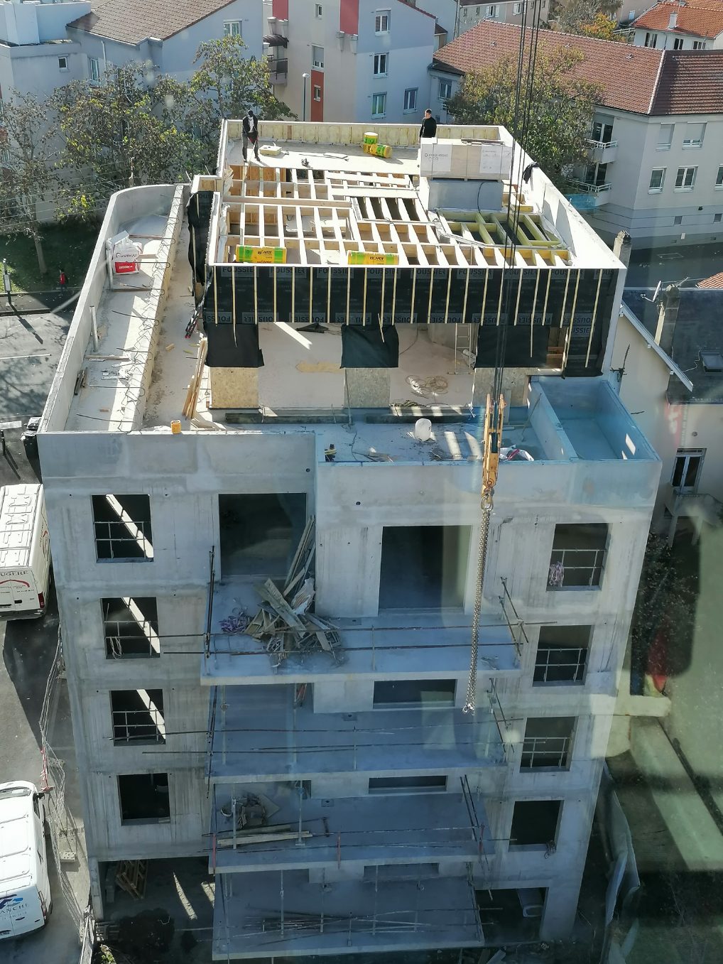 06-11-2020 - Elévation la structure bois en cours