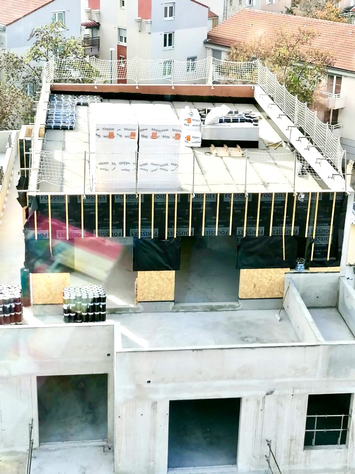 13-10-2020 - Etanchéité et isolation toiture terrasse en cours