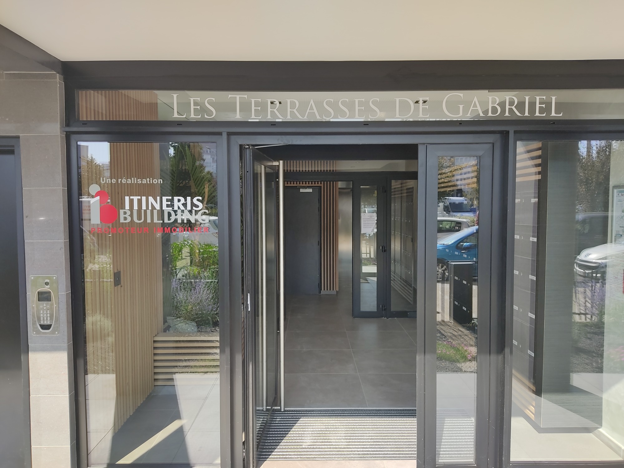 13-04-2021 Hall d entrée 2