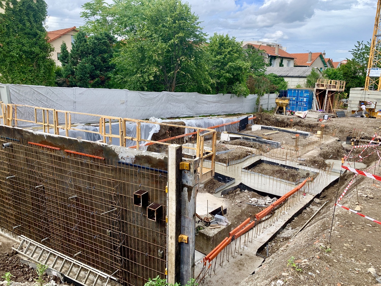 16-06-2020 - Fondations et élévation du sous sol en cours