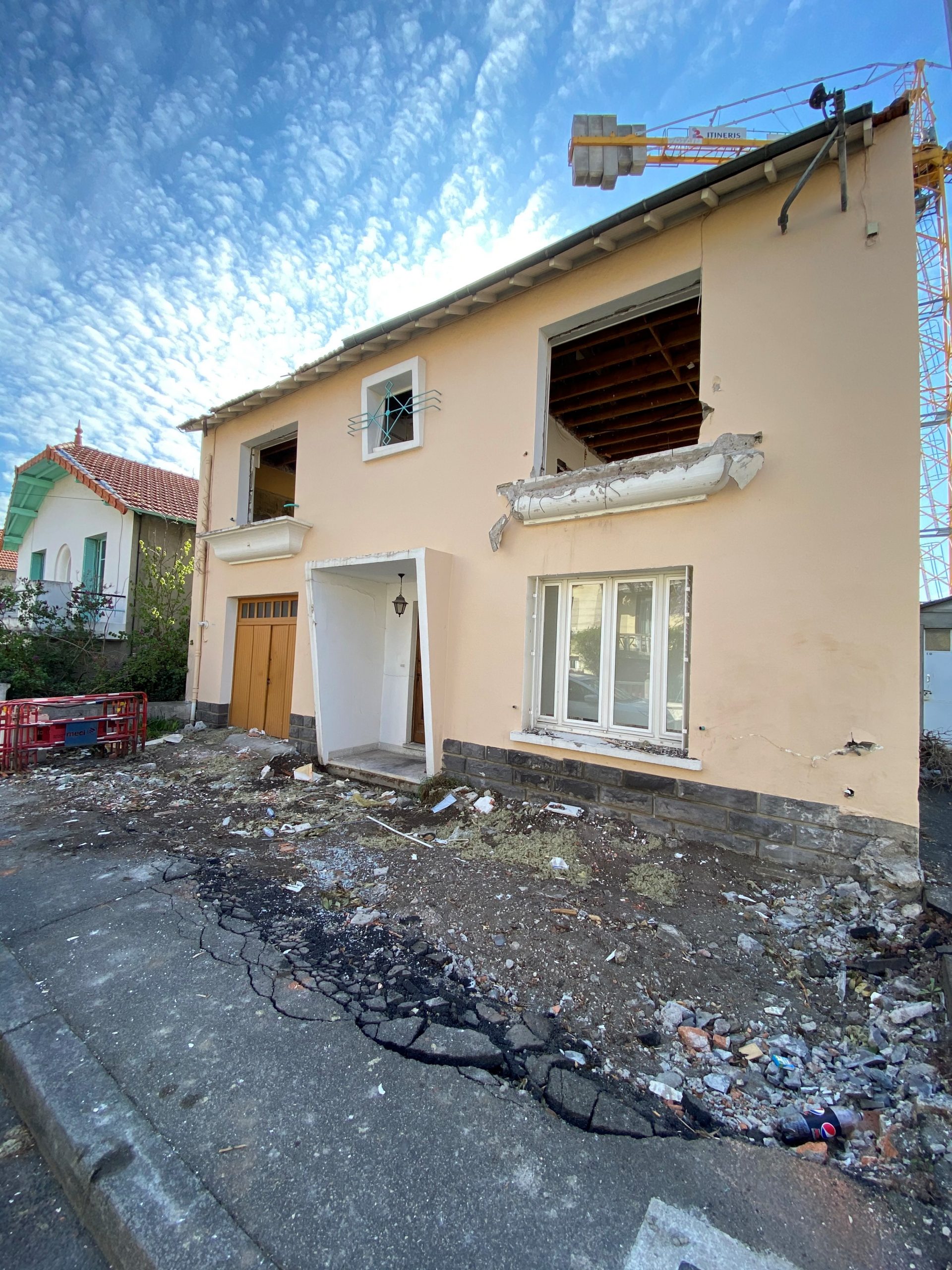 13-04-2021 Déconstruction en cours