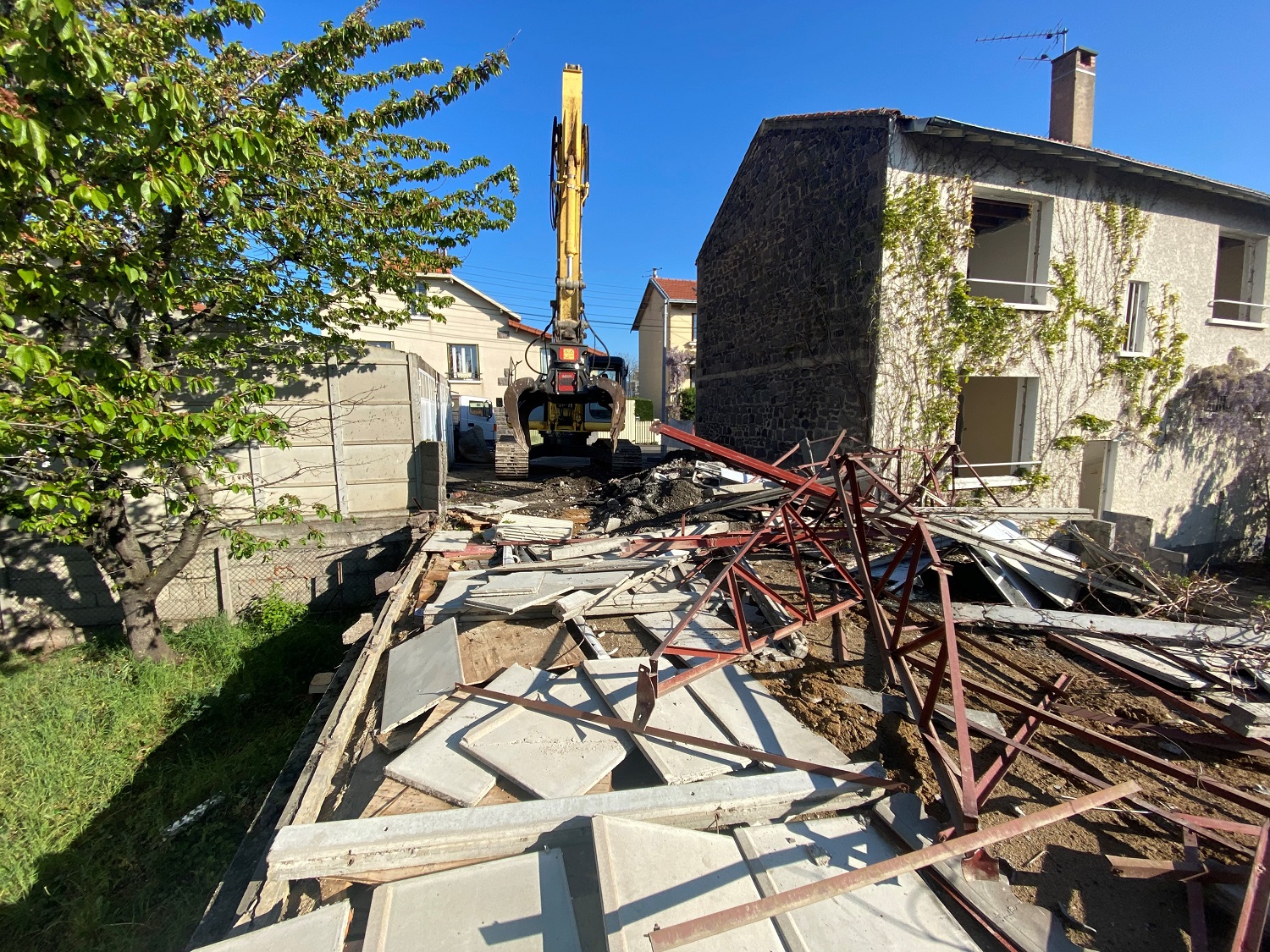 22-04-2021 - Démolition en cours