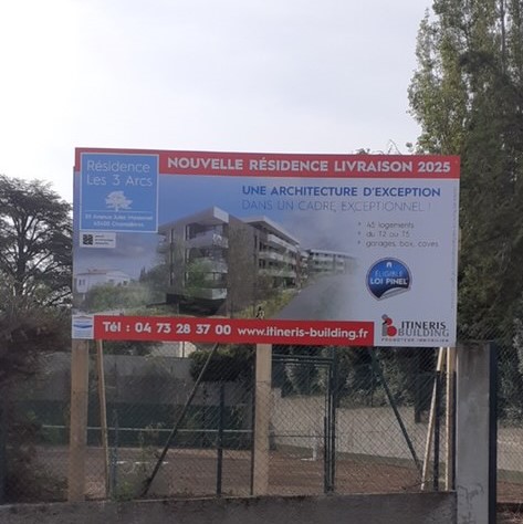 05-08-2022 Installation des panneaux de chantier